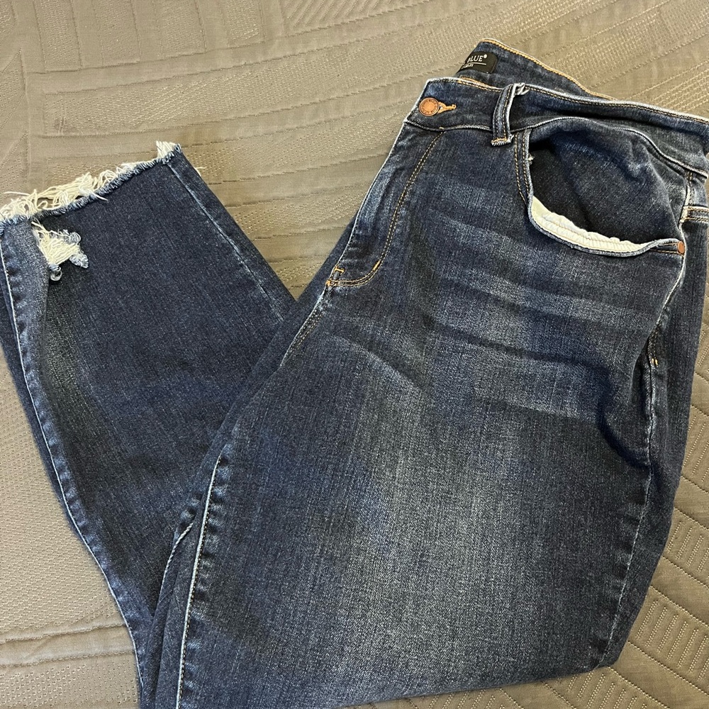 Judy Blue Frayed Hem Mid-Dark Indigo Skinny Jeans